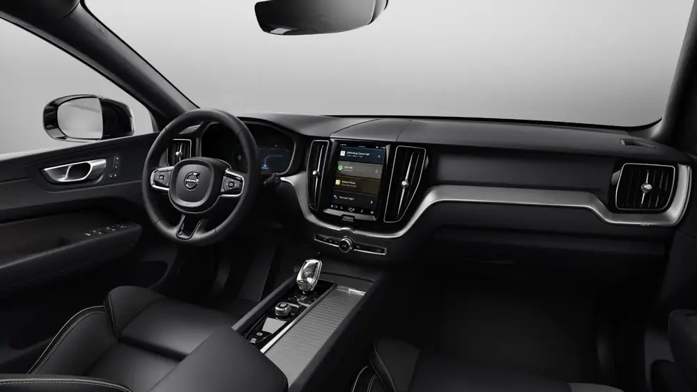 Nouveau Volvo XC60 SUV Plus Mild hybrid 8-speed Geartronic™ automatic transmission Onyx Black 4