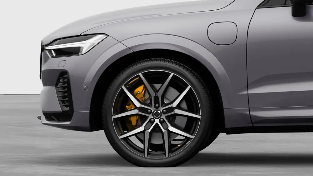 Nieuw Volvo XC60 SUV Polestar Engineered Plug-in hybrid 8-speed Geartronic™ automatic transmission Aurora Silver 3