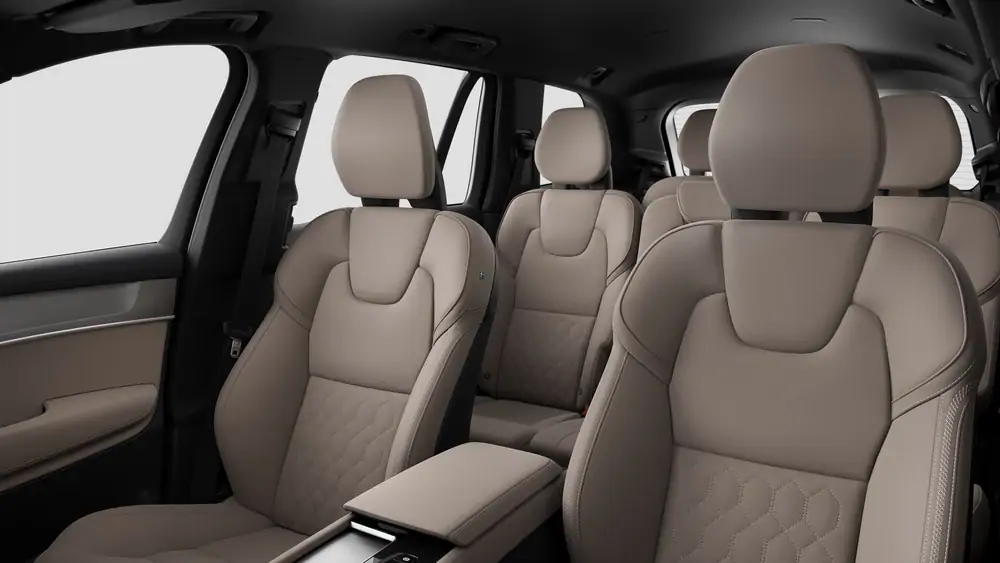 Nouveau Volvo XC90 SUV Core Plug-in hybrid 8-speed Geartronic™ automatic transmission Onyx Black 5