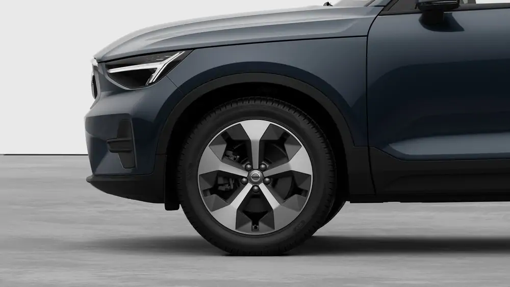 Nouveau Volvo XC40 SUV Core Limited Edition Mild-hybride (MHEV) 7-speed Dual Clutch transmission Denim Blue 3