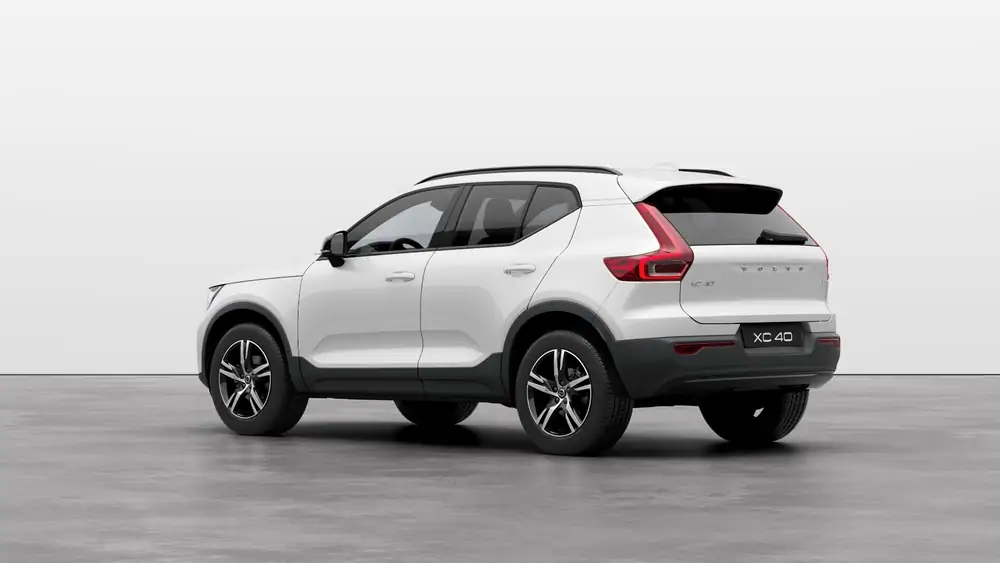 Nieuw Volvo XC40 SUV Plus Mild hybrid 7-speed Dual Clutch transmission Crystal White Pearl 2