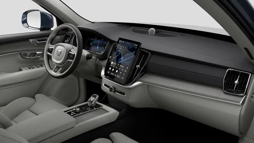 Nouveau Volvo XC90 SUV Ultimate Dark Plug-in hybride (PHEV) 8-speed Geartronic™ automatic transmission Denim Blue 4