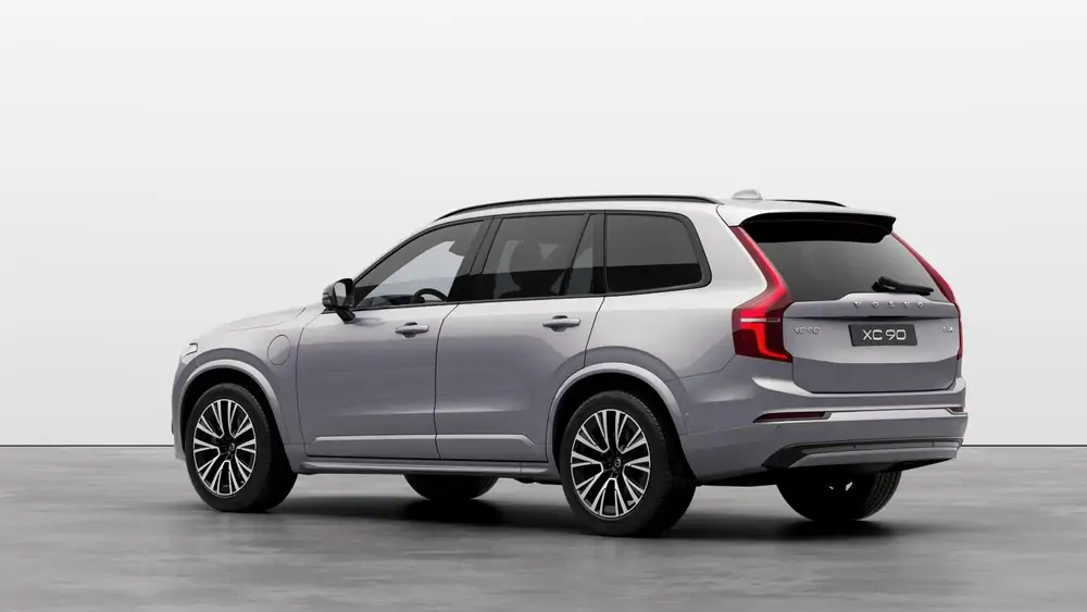 Nouveau Volvo XC90 SUV Plus Plug-in hybrid 8-speed Geartronic™ automatic transmission Silver Dawn 2