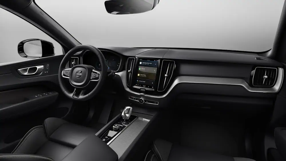 Nouveau Volvo XC60 SUV Plus Plug-inhybride 8-speed Geartronic™ automatic transmission Onyx Black 4