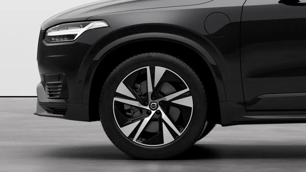 Nieuw Volvo XC90 SUV Plus Plug-inhybride 8-speed Geartronic™ automatic transmission Onyx Black 3