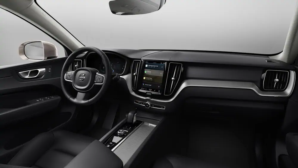 Nouveau Volvo XC60 SUV Core Plug-in hybride 8-speed Geartronic™ automatic transmission Bright Dusk 4