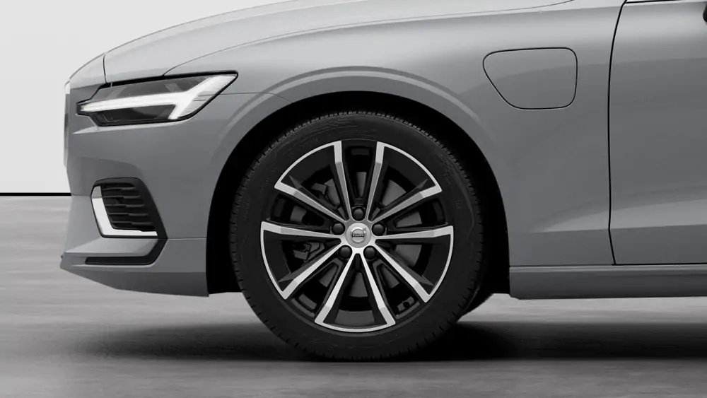 Nouveau Volvo V60 Break Essential Plug-in hybride 8-speed Geartronic™ automatic transmission Vapour Grey 3