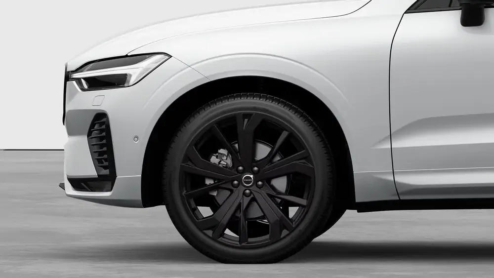 Nouveau Volvo XC60 SUV Plus Mild hybrid 8-speed Geartronic™ automatic transmission, AWD Crystal White Pearl 3