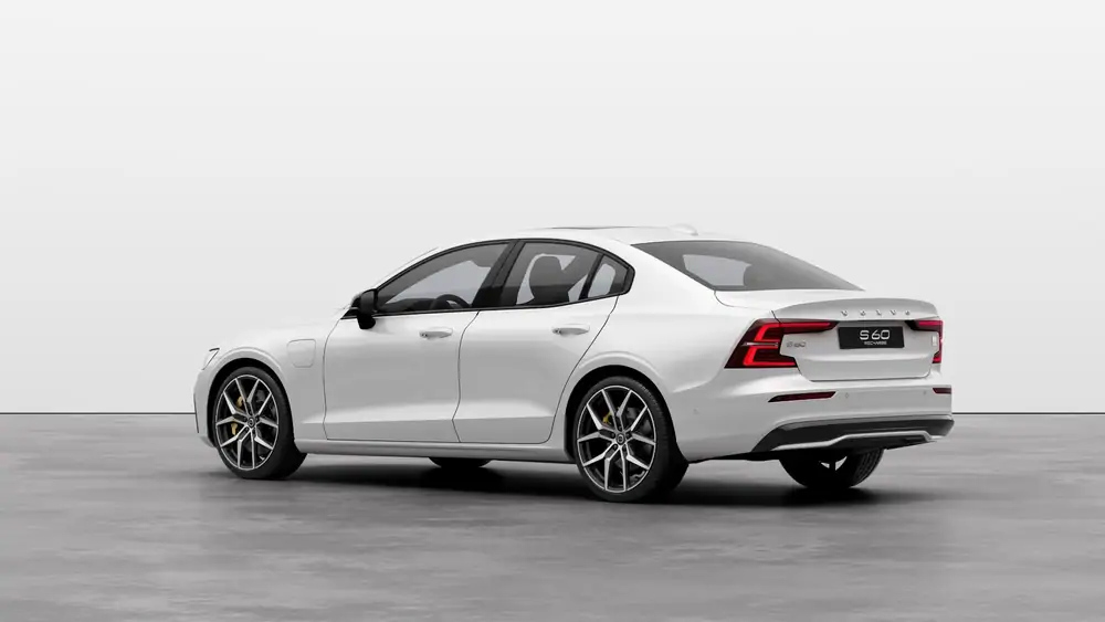 Nouveau Volvo S60 Berline Polestar Engineered Plug-inhybride 8-speed Geartronic™ automatic transmission Crystal White Pearl 2