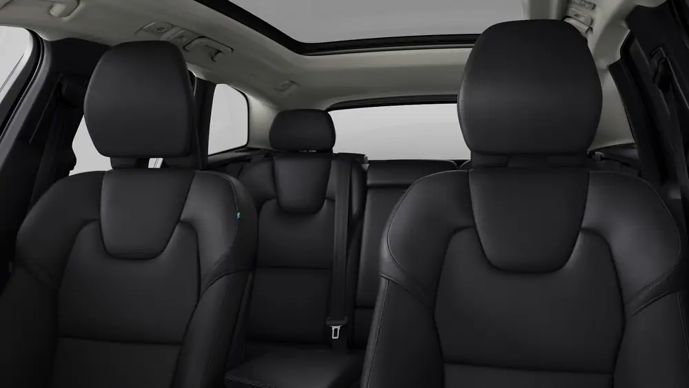 Nouveau Volvo XC60 SUV Plus Plug-in Hybrid 8-speed Geartronic™ automatic transmission Metaalkleur Onyx Black (717) 5
