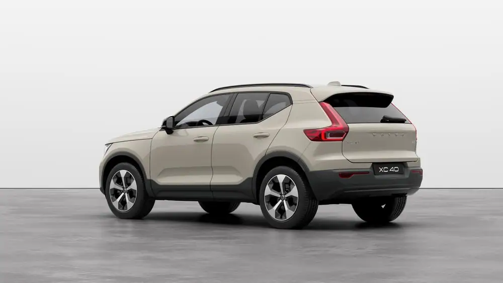 Nouveau Volvo XC40 SUV Ultimate Mild hybrid 7-speed Dual Clutch transmission Sand Dune 2