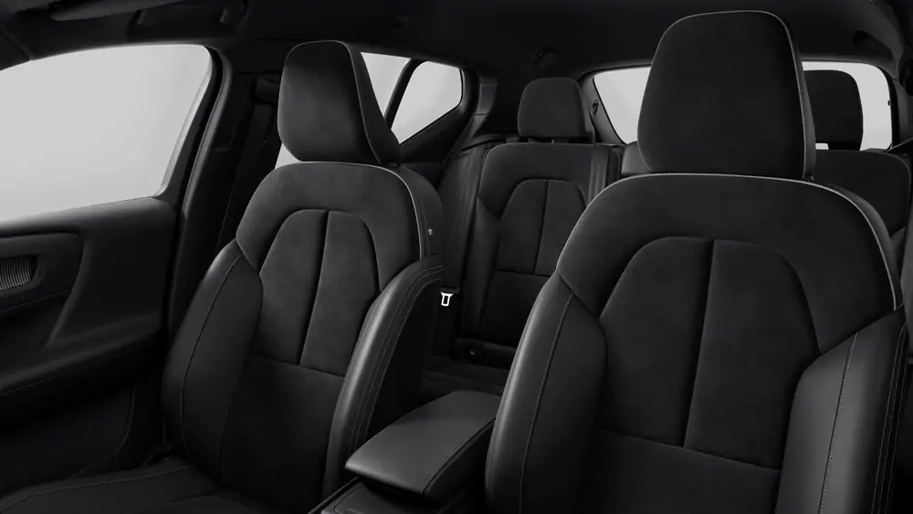 Nouveau Volvo XC40 SUV Plus Micro hybrid 8-speed Geartronic™ automatic transmission Onyx Black 5