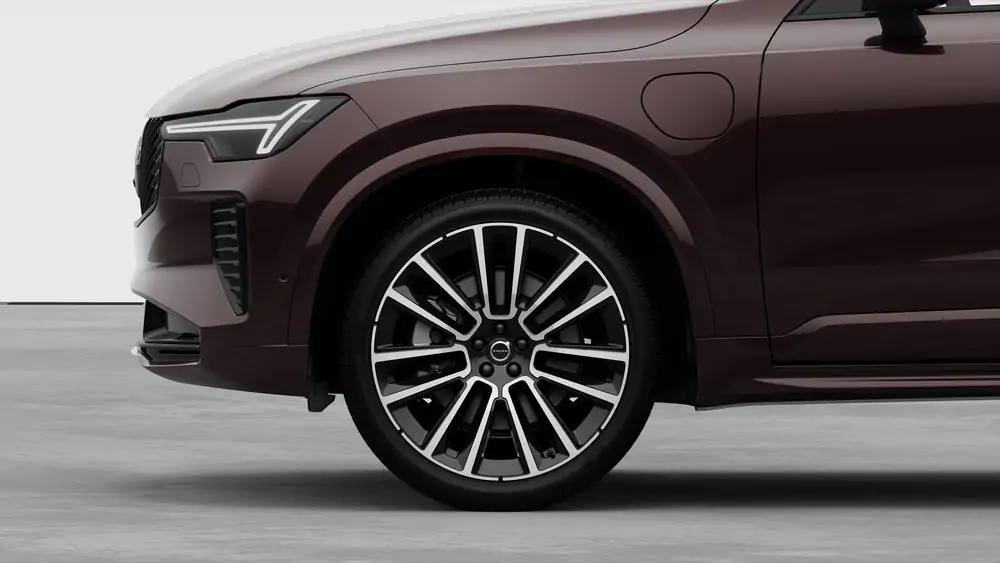 Nouveau Volvo XC90 SUV Ultimate Dark Plug-in hybride (PHEV) 8-speed Geartronic™ automatic transmission Mulberry Red 3