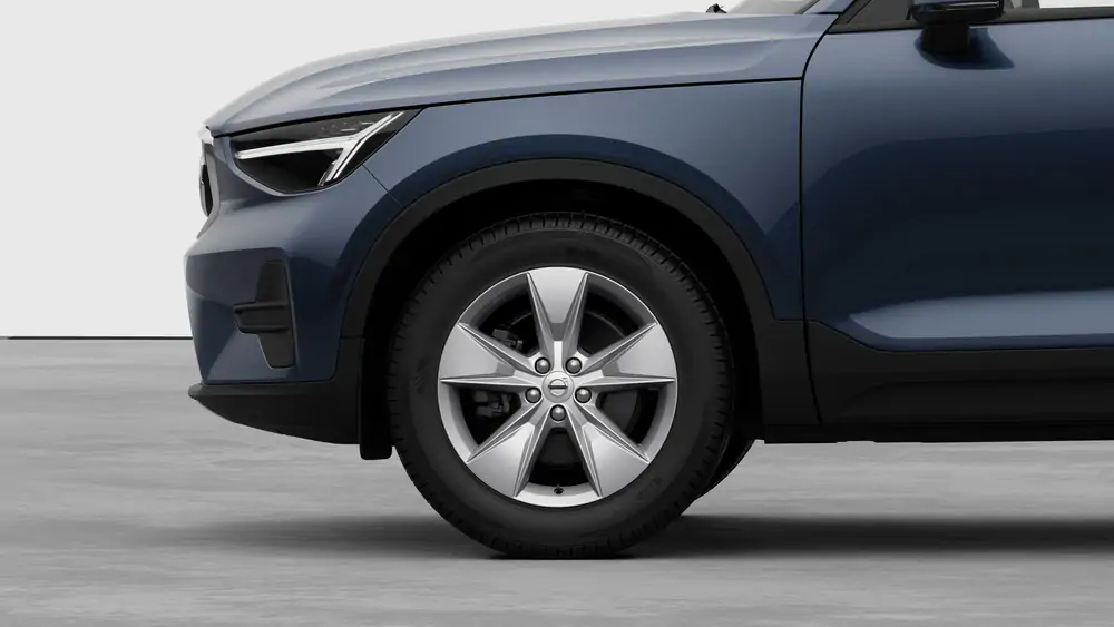 Nouveau Volvo XC40 SUV Core Mild-hybride (MHEV) 7-speed Dual Clutch transmission Denim Blue 3