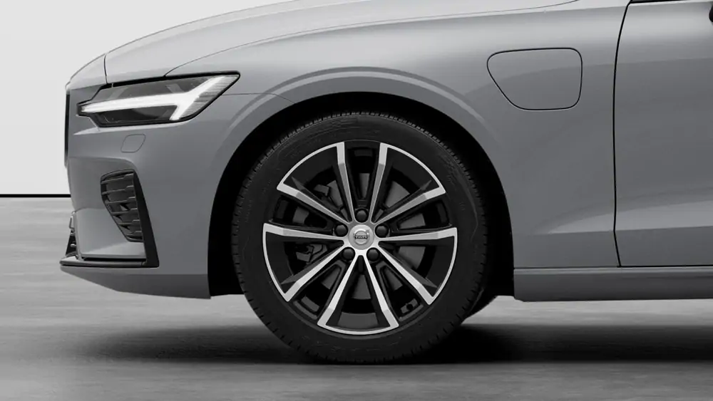 Nouveau Volvo V60 Break Plus Plug-in hybride (PHEV) 8-speed Geartronic™ automatic transmission Vapour Grey 3