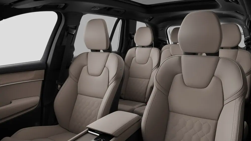 Nouveau Volvo XC90 SUV Plus Plug-in hybride (PHEV) 8-speed Geartronic™ automatic transmission Vapour Grey 5