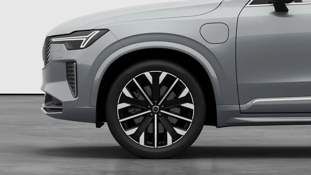 Nouveau Volvo XC90 SUV Plus Plug-in hybrid 8-speed Geartronic™ automatic transmission Vapour Grey 3