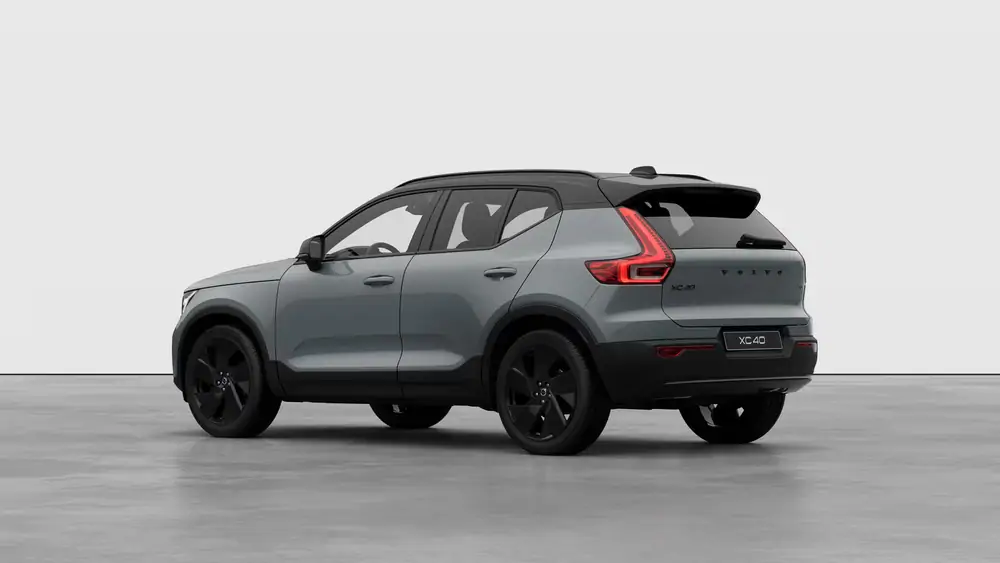 Nouveau Volvo XC40 SUV Plus Mild hybrid 7-speed Dual Clutch transmission Vapour Grey 2