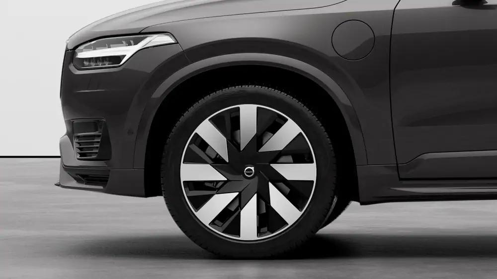 Nieuw Volvo XC90 SUV Plus Plug-in hybrid 8-speed Geartronic™ automatic transmission Platinum Grey 3