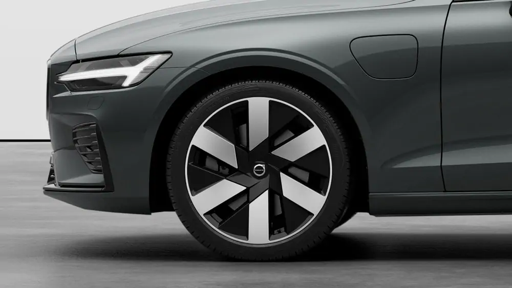 Nouveau Volvo V60 Break Ultimate Dark Plug-in hybride (PHEV) 8-speed Geartronic™ automatic transmission Forest Lake 3