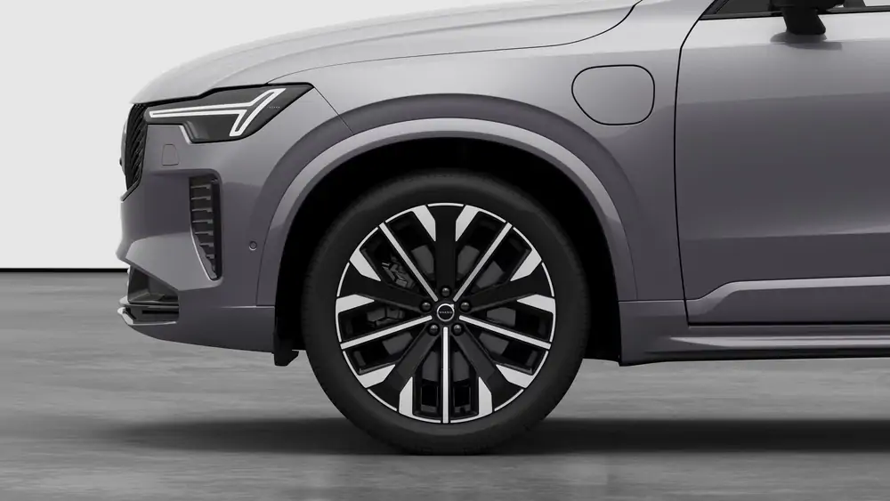 Nouveau Volvo XC90 SUV Plus Plug-in hybrid 8-speed Geartronic™ automatic transmission Aurora Silver 3