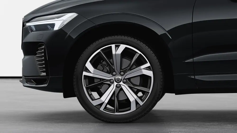 Nieuw Volvo XC60 SUV Plus Mild hybrid 8-speed Geartronic™ automatic transmission Onyx Black 3