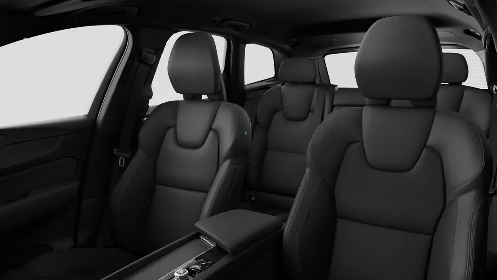 Nouveau Volvo XC60 SUV Plus Plug-in hybrid 8-speed Geartronic™ automatic transmission Onyx Black 5