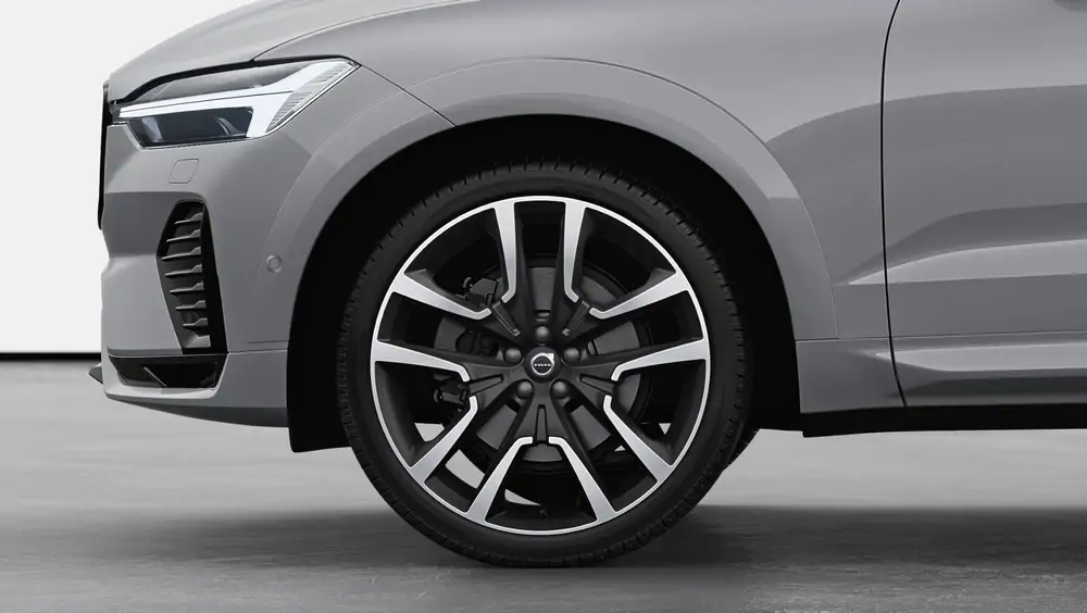 Nieuw Volvo XC60 SUV Ultimate Mild hybrid 8-speed Geartronic™ automatic transmission Vapour Grey 3