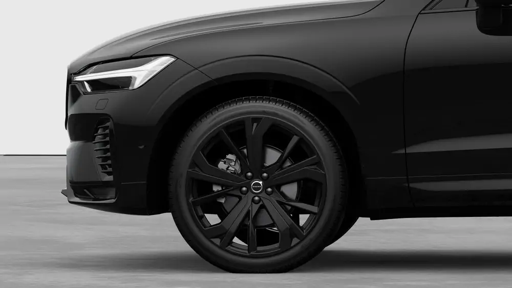 Nouveau Volvo XC60 SUV Ultimate Mild-hybride (MHEV) 8-speed Geartronic™ automatic transmission, AWD Onyx Black 3