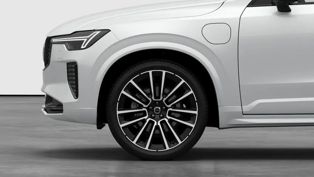 Nieuw Volvo XC90 SUV Plus Plug-in hybrid 8-speed Geartronic™ automatic transmission Crystal White Pearl 3