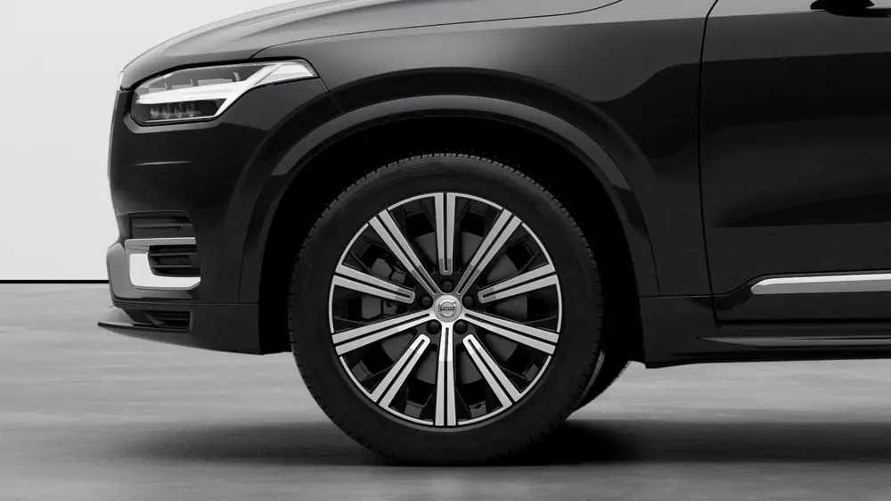 Nouveau Volvo XC90 SUV Plus Mild hybrid 8-speed Geartronic™ automatic transmission, AWD Onyx Black 3
