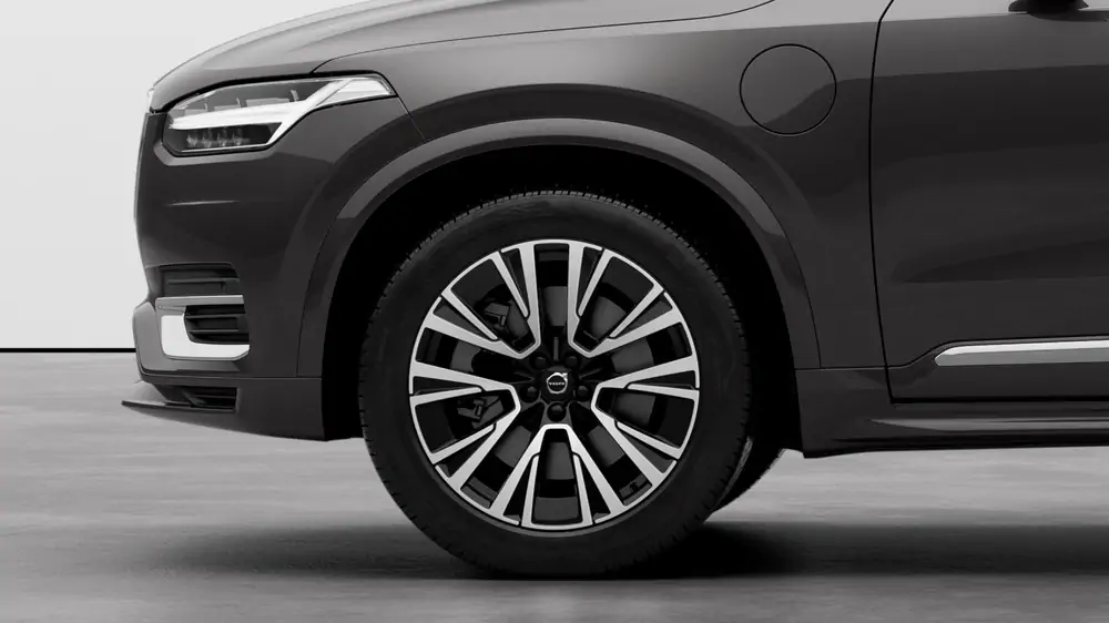 Nieuw Volvo XC90 SUV Plus Plug-inhybride 8-speed Geartronic™ automatic transmission Platinum Grey 3