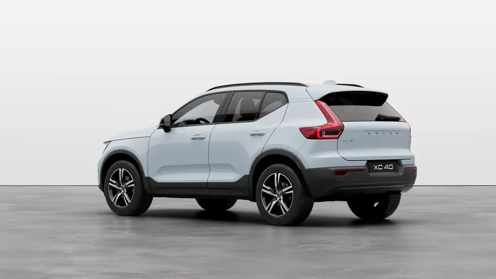 Nieuw Volvo XC40 SUV Plus Mild hybrid 7-speed Dual Clutch transmission Cloud Blue 2