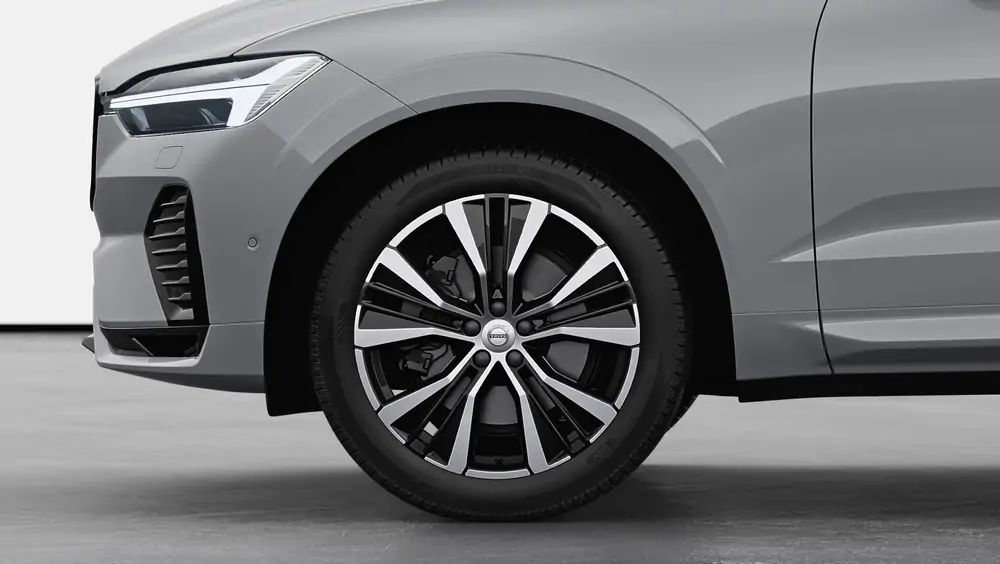 Nieuw Volvo XC60 SUV Core Mild hybrid 8-speed Geartronic™ automatic transmission Onyx Black 3