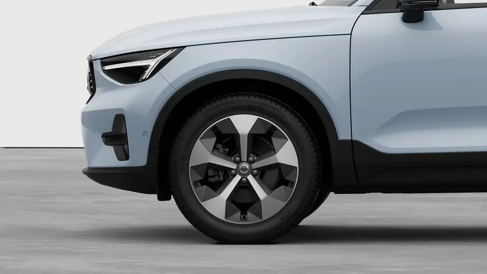 Nouveau Volvo XC40 SUV Plus Mild-hybride (MHEV) 7-speed Dual Clutch transmission Cloud Blue 3
