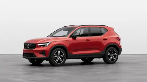 Nieuw Volvo XC40 SUV Plus Micro hybrid 8-speed Geartronic™ automatic transmission Fusion Red