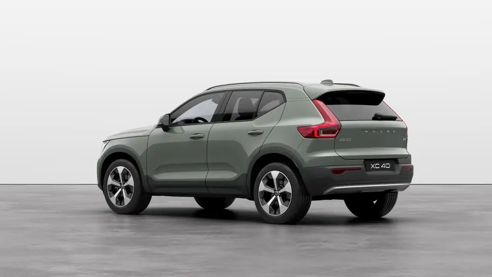 Nouveau Volvo XC40 SUV Core Mild hybrid 7-speed Dual Clutch transmission SAGE GREEN 2