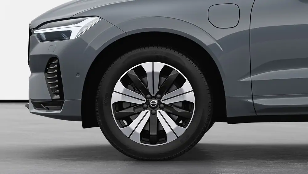 Nouveau Volvo XC60 SUV Plus Plug-in Hybrid 8-speed Geartronic™ automatic transmission Metaalkleur Thunder Grey (728) 3