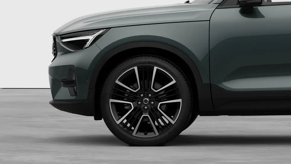 Nouveau Volvo XC40 SUV Ultra Limited Edition Mild hybrid 7-speed Dual Clutch transmission Forest Lake 3