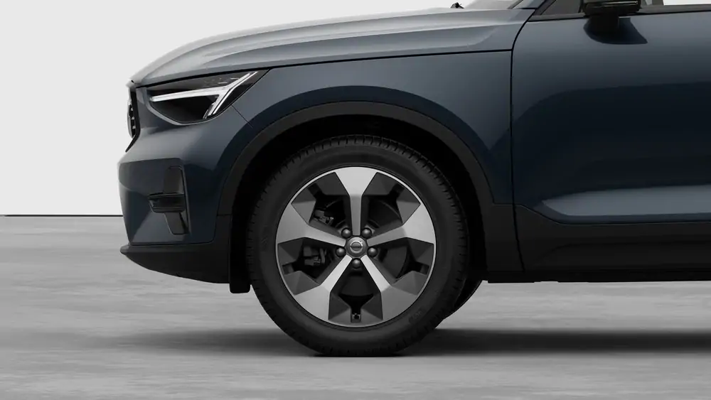 Nouveau Volvo XC40 SUV Plus Mild-hybride (MHEV) 7-speed Dual Clutch transmission Denim Blue 3