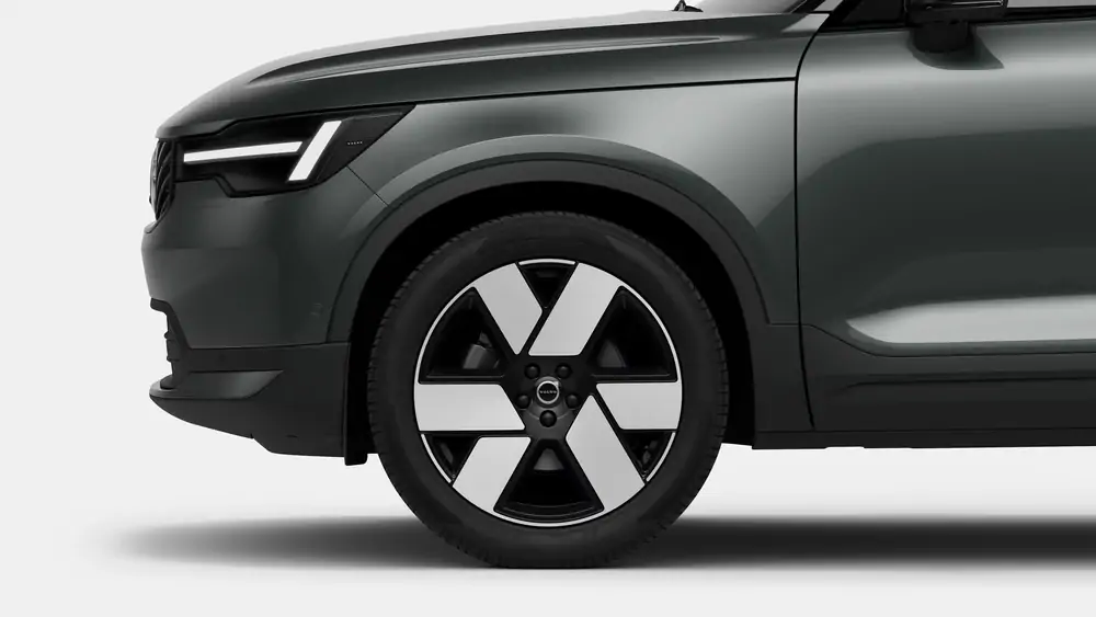 Nouveau Volvo XC40 SUV Ultimate Mild-hybride (MHEV) 7-speed Dual Clutch transmission Forest Lake 3