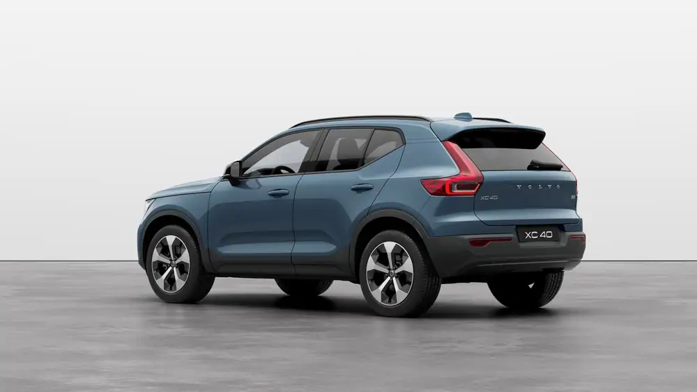 Nieuw Volvo XC40 SUV Plus Mild hybrid 7-speed Dual Clutch transmission Fjord Blue 2