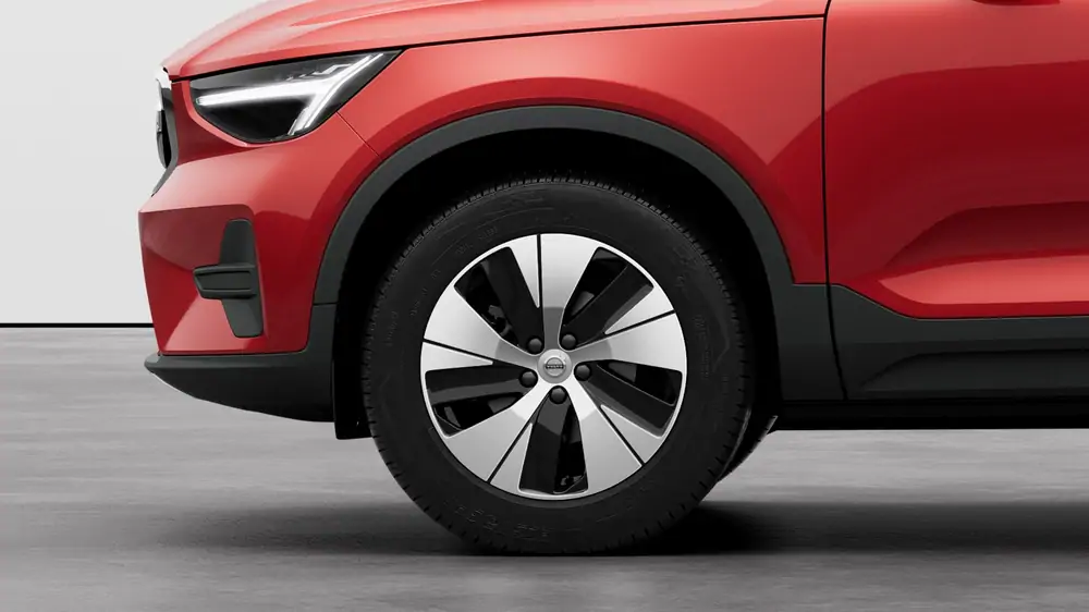 Nieuw Volvo XC40 SUV Core Micro hybrid 8-speed Geartronic™ automatic transmission Fusion Red 3