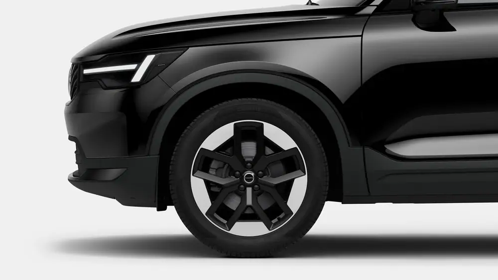 Nouveau Volvo XC40 SUV Plus Mild-hybride (MHEV) 7-speed Dual Clutch transmission Onyx Black 3