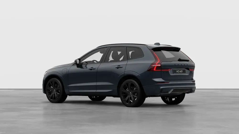 Nouveau Volvo XC60 SUV Plus Plug-in hybrid 8-speed Geartronic™ automatic transmission Denim Blue 2