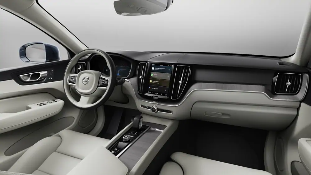 Nouveau Volvo XC60 SUV Plus Plug-in Hybrid 8-speed Geartronic™ automatic transmission Denim Blue 4