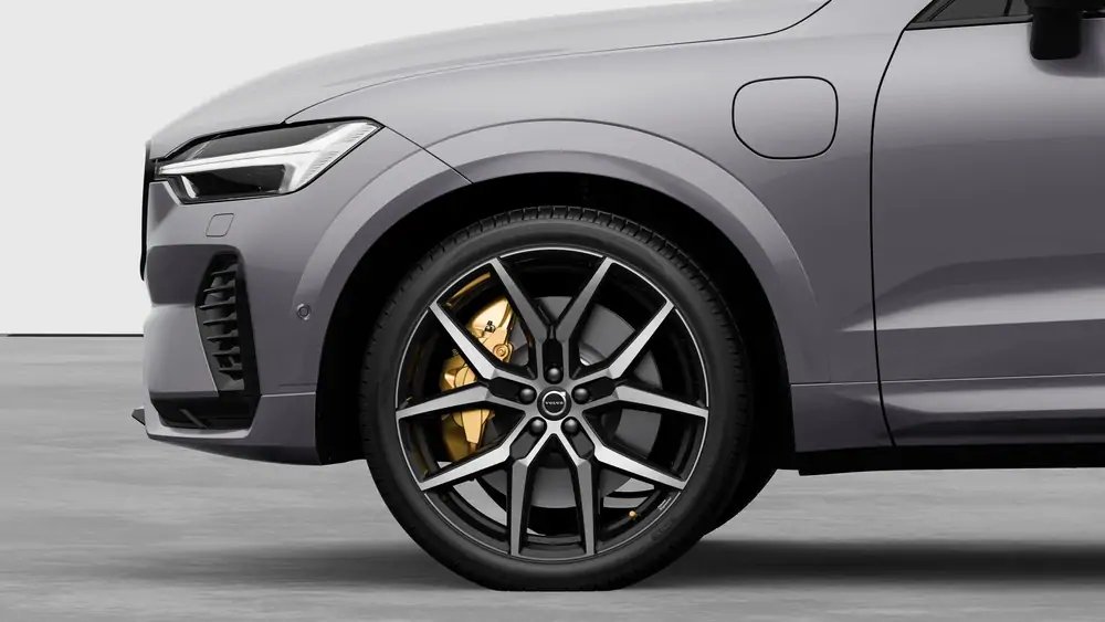Nieuw Volvo XC60 SUV Polestar Engineered Plug-in hybrid 8-speed Geartronic™ automatic transmission Aurora Silver 3