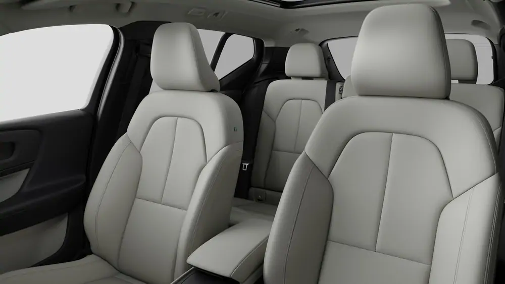 Nouveau Volvo XC40 SUV Plus Mild-hybride (MHEV) 7-speed Dual Clutch transmission Denim Blue 5