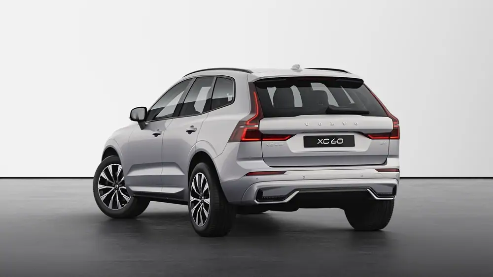 Nouveau Volvo XC60 SUV Plus Mild hybrid 8-speed Geartronic™ automatic transmission Silver Dawn 2