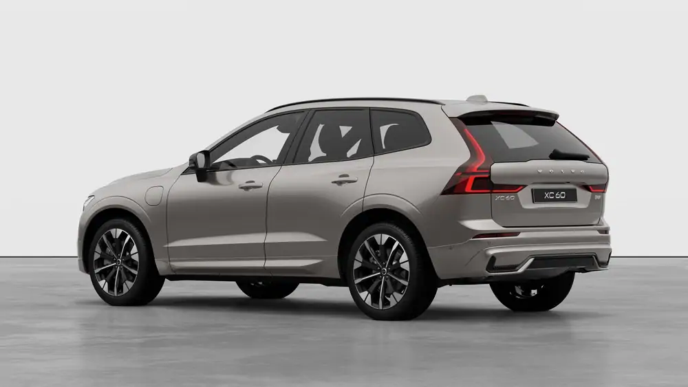 Nouveau Volvo XC60 SUV Plus Plug-in hybride (PHEV) 8-speed Geartronic™ automatic transmission Bright Dusk 2